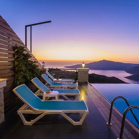 Villa Sleeps 11 Pool Air Con Wifi Kalkan