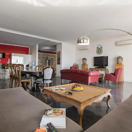 Villa Sleeps 11 Pool Air Con Wifi